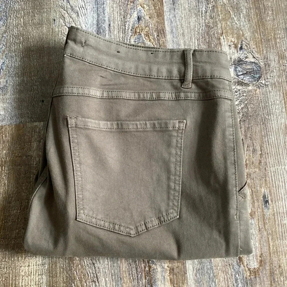 FDJ | Olivia Pencil Ankle  Jeans - Picture 4 of 11